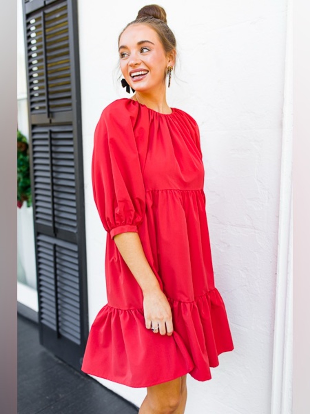 Sweet Magnolia Red Puff-Sleeve Tiered Dress with Bows in back, size XL - Picture 8 of 9